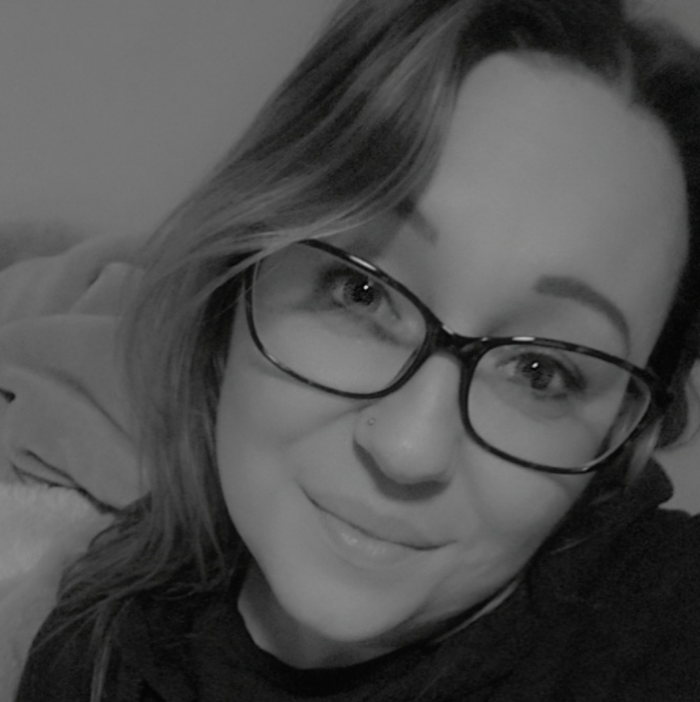 Meet your Posher, Carie